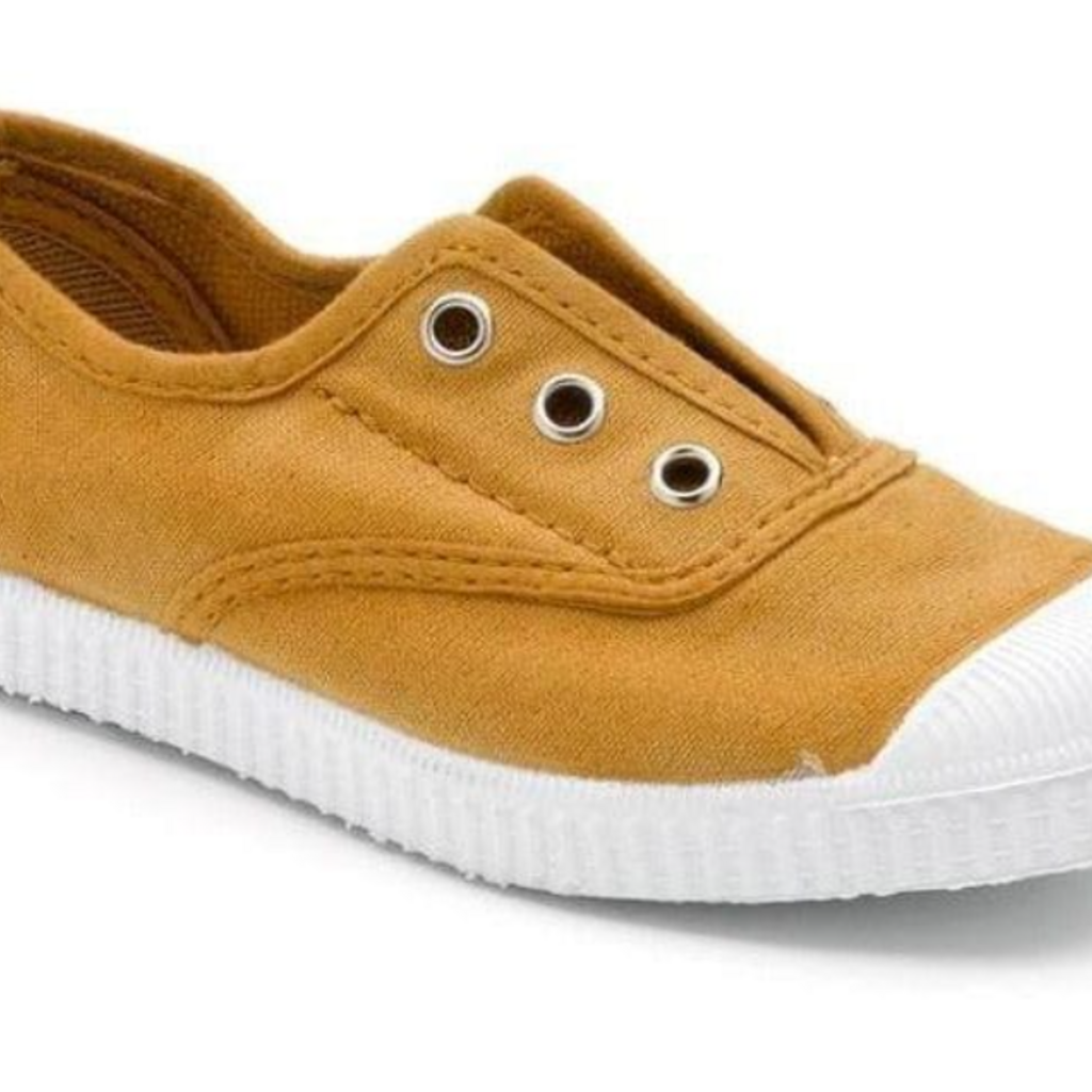 Cienta Loafers Mustard