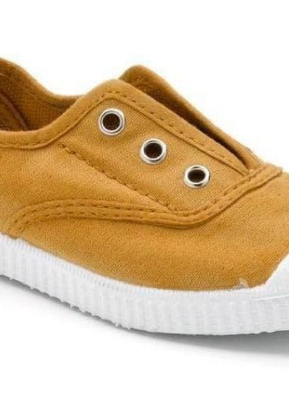 Cienta Loafers Mustard