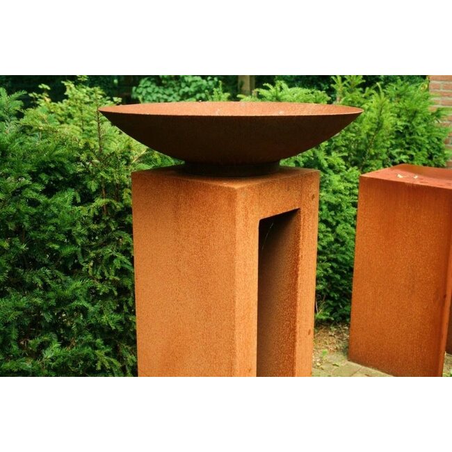 U-Sockel Cortenstahl 40x40x40cm.