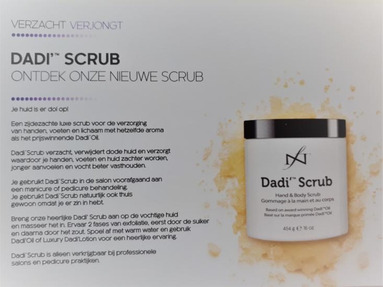 Famous Names Dadi Scrub Flyer 100 stuks (2-zijdig) Famous Names Dadi Scrub Flyer 100 stuks (2-zijdig)