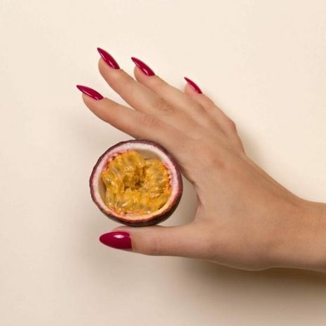 Florence Nails Florence Nails Gelpolish With Passion 100.124.291 TPO/HEMA vrij Florence Nails Florence Nails Gelpolish With Passion 100.124.291 TPO/HEMA vrij