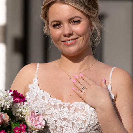 Florence Nails Florence Nails Gelpolish Brides Cake 100.124.313 TPO/HEMA vrij Florence Nails Florence Nails Gelpolish Brides Cake 100.124.313 TPO/HEMA vrij