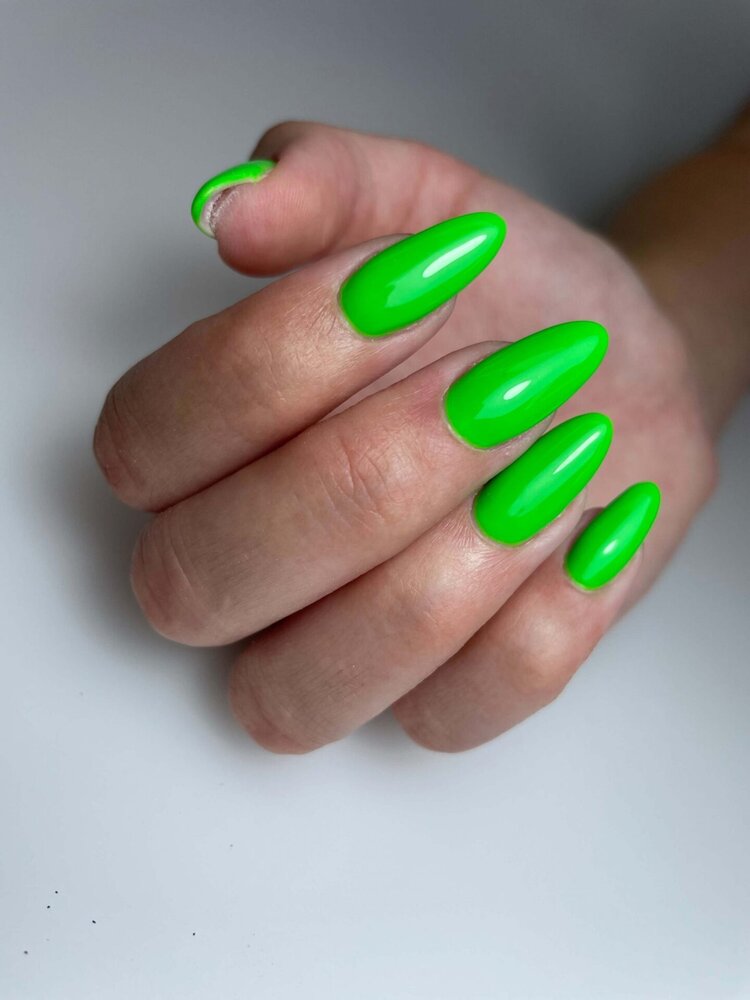 Florence Nails Florence Nails Gelpolish Graffity Green (NEON) 100.124.223 *niet leverbaar* Florence Nails Florence Nails Gelpolish Graffity Green (NEON) 100.124.223 *niet leverbaar*