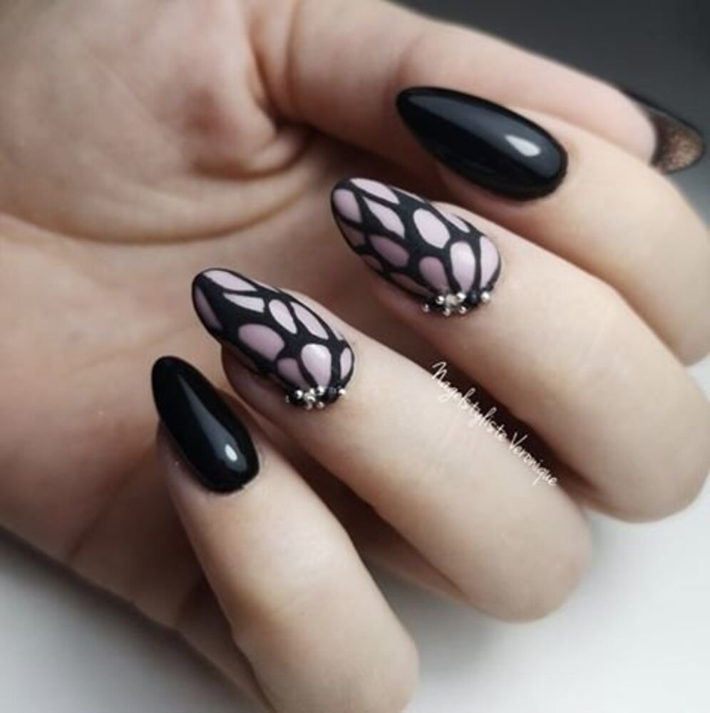 LoveNess LoveNess Paint Gel #02 Black 5 gr TPO/HEMA vrij LoveNess LoveNess Paint Gel #02 Black 5 gr TPO/HEMA vrij