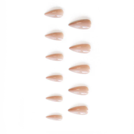 Young Nails Young Nails Full Cover Nude Beige Medium Almond Tips 550 stuks Young Nails Young Nails Full Cover Nude Beige Medium Almond Tips 550 stuks
