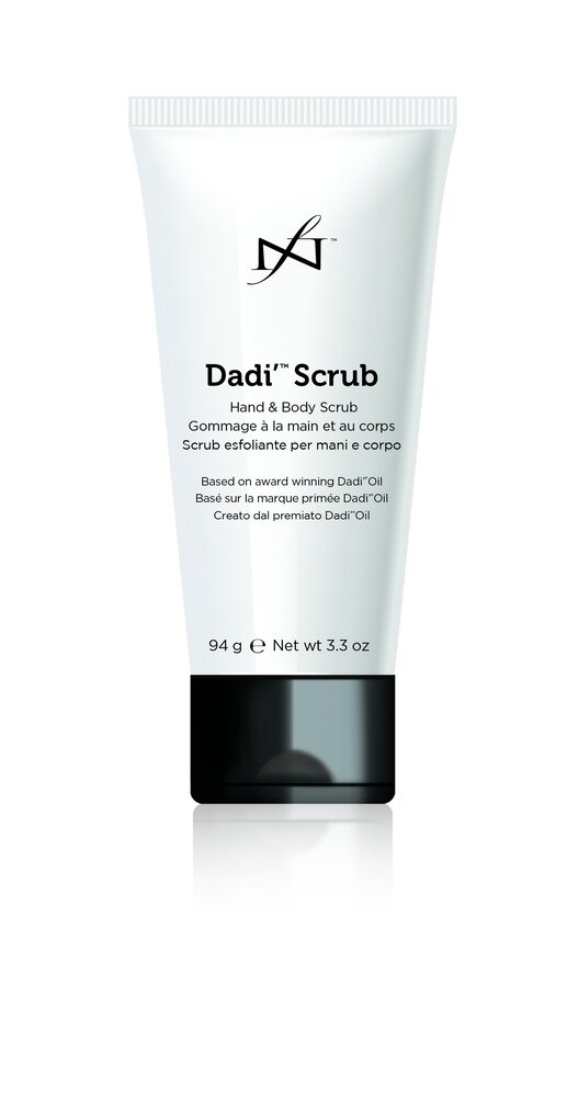 Famous Names Dadi' Scrub 94 gram *beperkt leverbaar* Famous Names Dadi' Scrub 94 gram *beperkt leverbaar*