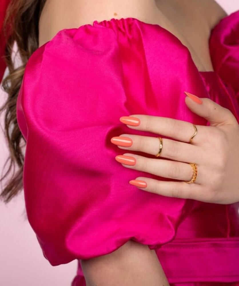 Florence Nails Florence Nails Gelpolish Bowrange 10 ml  100.124.351-S TPO/HEMA vrij Florence Nails Florence Nails Gelpolish Bowrange 10 ml  100.124.351-S TPO/HEMA vrij