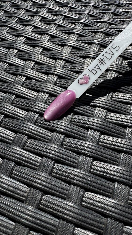 LoveNess LoveNess La Petite Cat Eye Gel Polish Orchid Beam LP124 7 ml