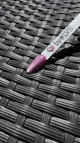 LoveNess LoveNess La Petite Cat Eye Gel Polish Orchid Beam LP124 7 ml