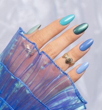 Florence Nails Florence Nails Gelpolish Mermaid 10 ml 100.124.354-S TPO/HEMA vrij Florence Nails Florence Nails Gelpolish Mermaid 10 ml 100.124.354-S TPO/HEMA vrij