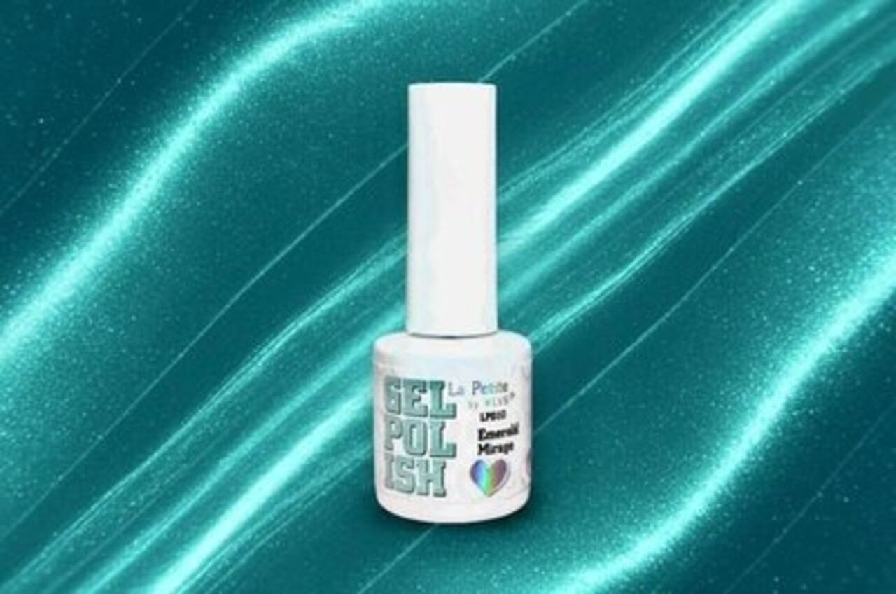 LoveNess LoveNess La Petite Cat Eye Gel Polish Emerald Mirrage LP010 7 ml LoveNess LoveNess La Petite Cat Eye Gel Polish Emerald Mirrage LP010 7 ml
