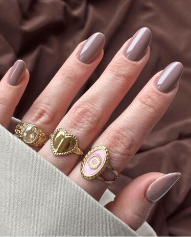 Florence Nails Florence Nails Gelpolish Lanel Taupe 100.124.238 TPO/HEMA vrij Florence Nails Florence Nails Gelpolish Lanel Taupe 100.124.238 TPO/HEMA vrij