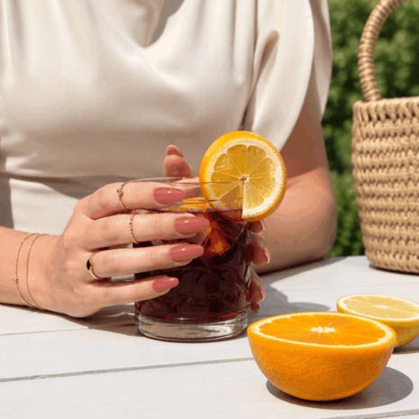 Florence Nails Florence Nails Gelpolish Sunset Sangria 10 ml 100.124.392-S TPO/HEMA vrij Florence Nails Florence Nails Gelpolish Sunset Sangria 10 ml 100.124.392-S TPO/HEMA vrij
