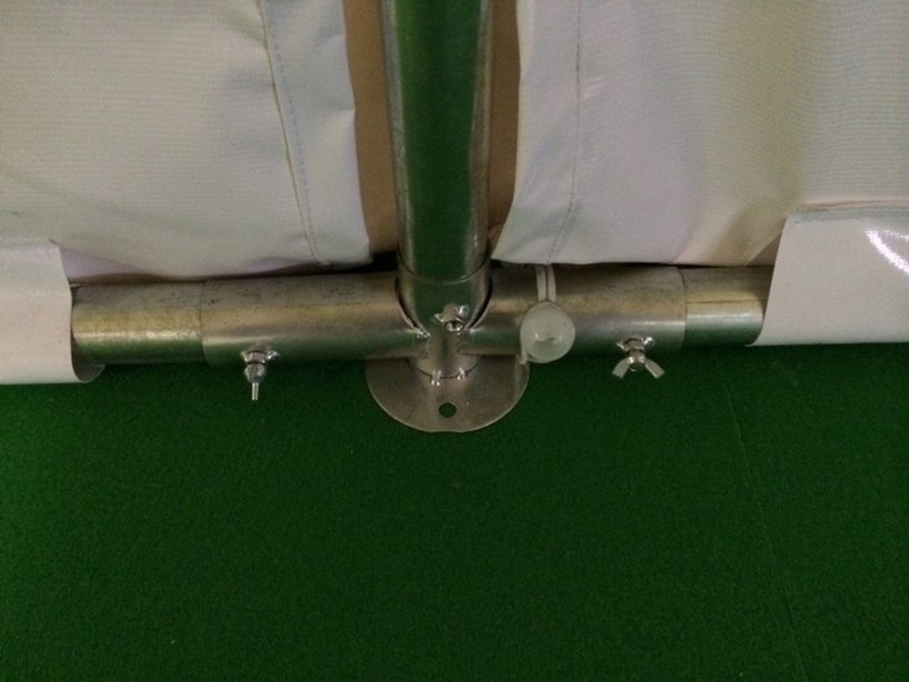 Partytent 3x4m PVC met grondframe brandvertragend Partytent 3x4m PVC met grondframe brandvertragend