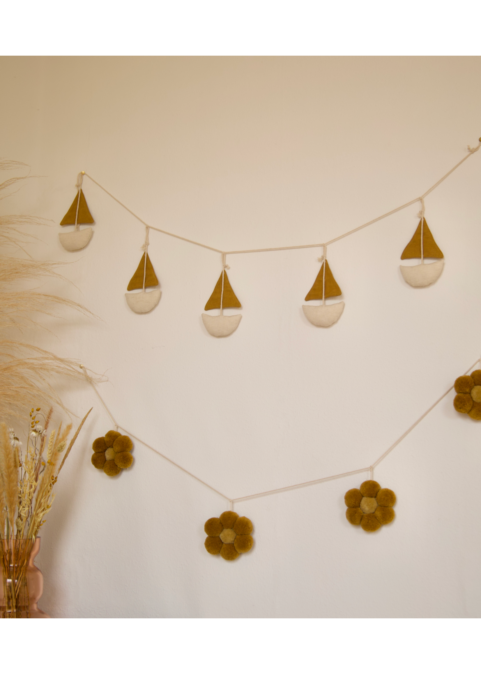 A la A la / Slinger daisy / Mosterd