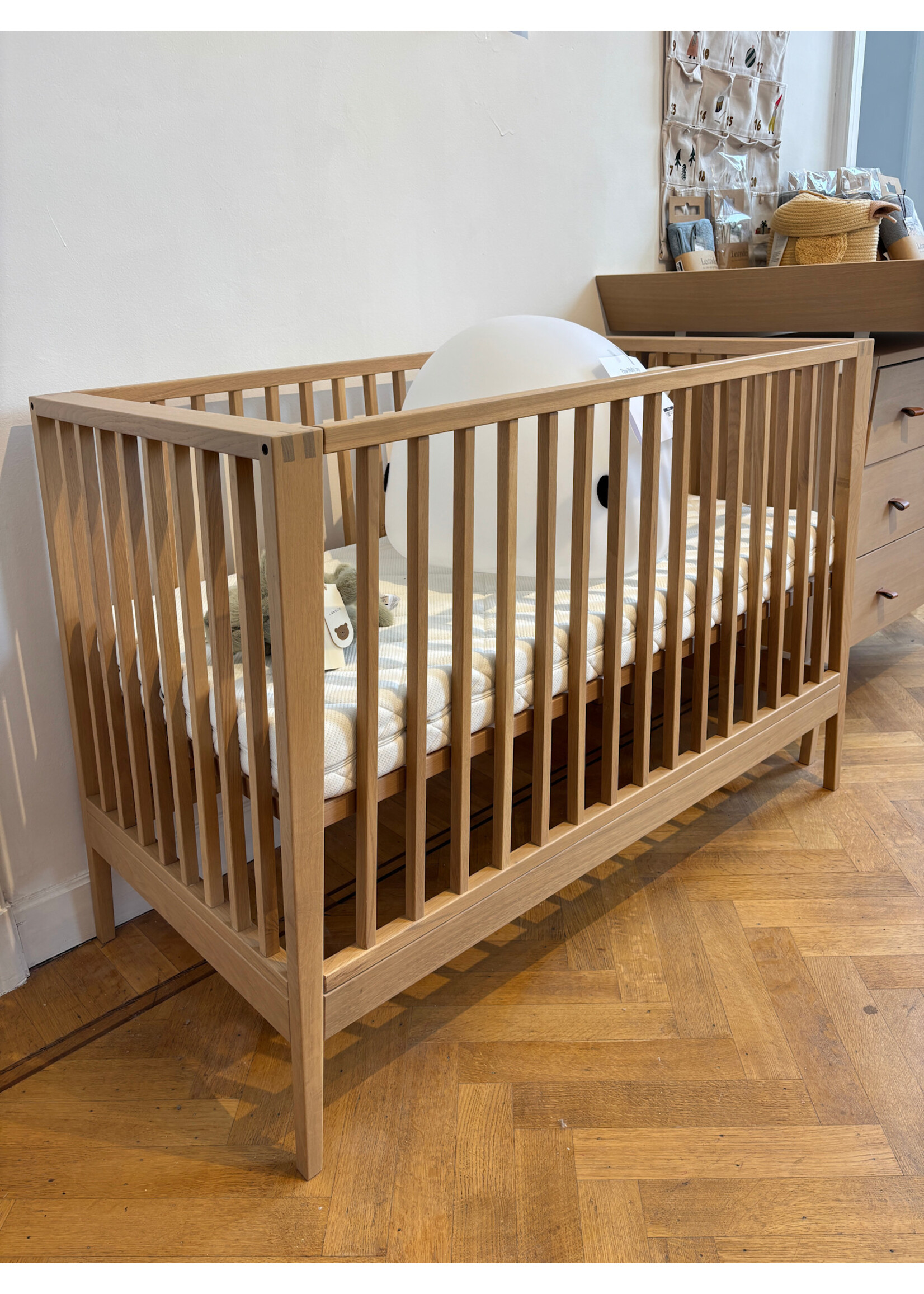 Leander / Set Showroom