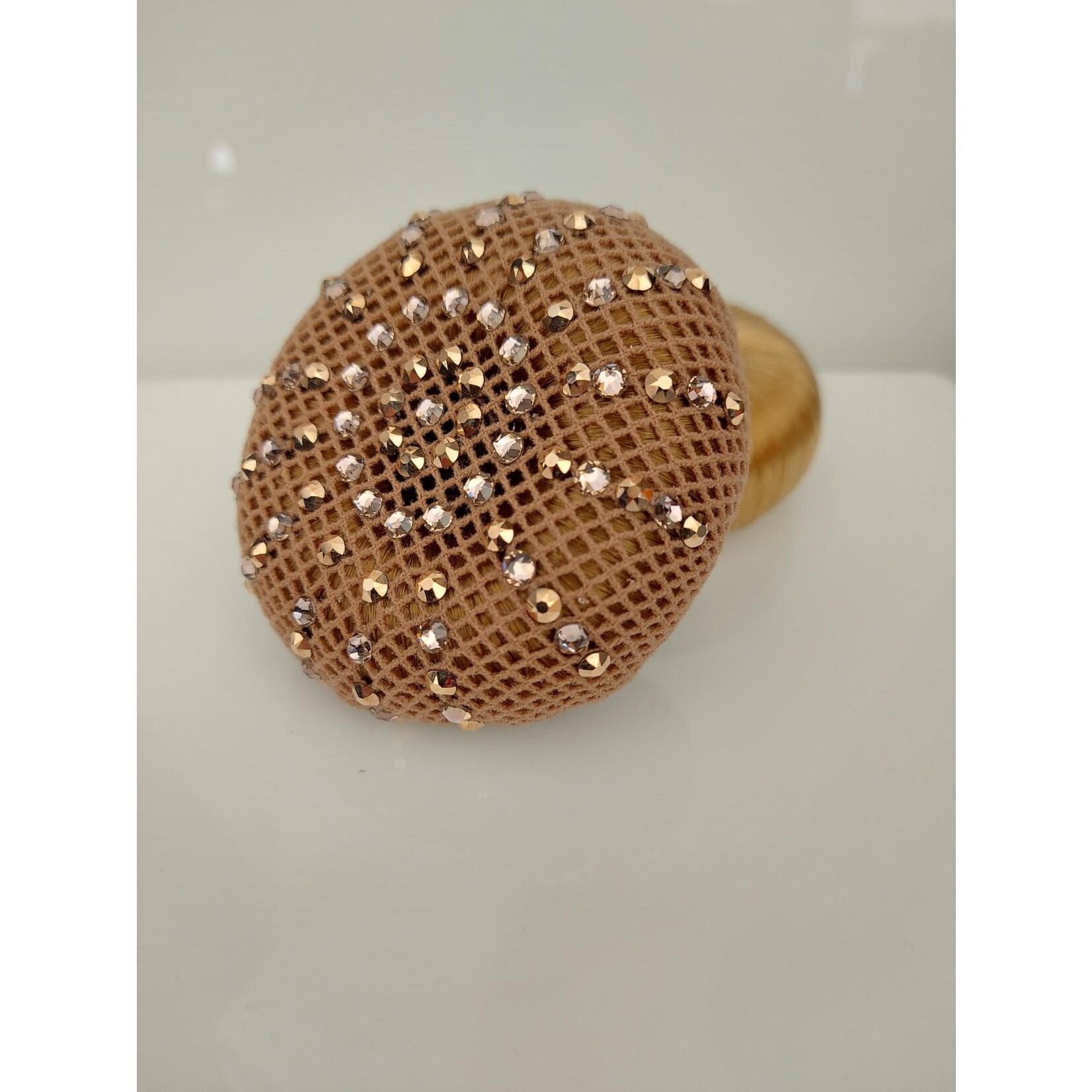 Frontriemenshop Swarovski haarnet donker blond rosegold/01