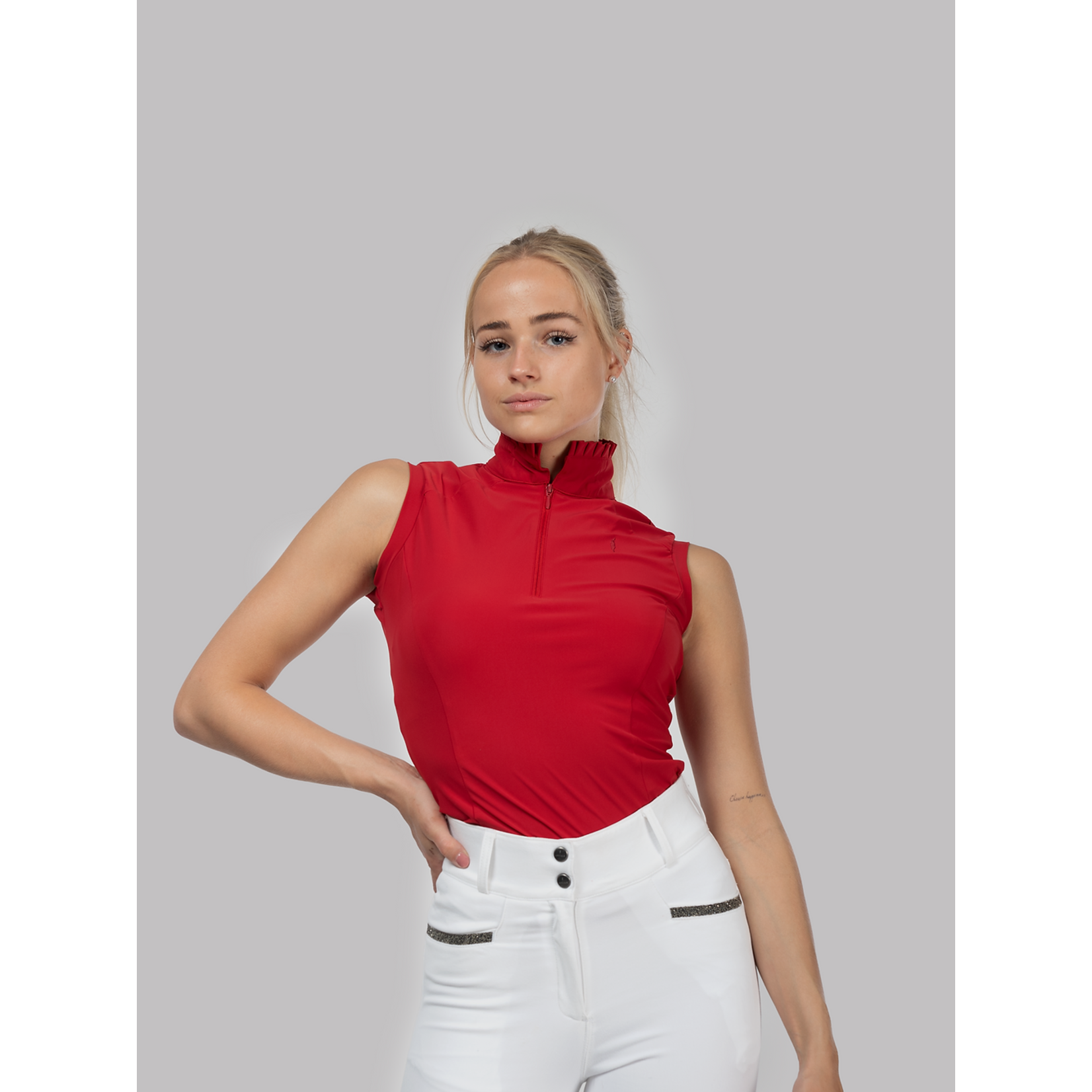 Aviar Aviar sleeveless zip ruffle shirt red