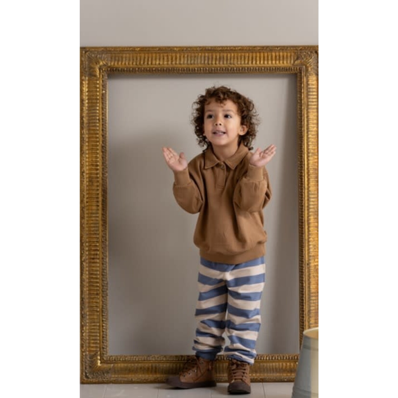 House of Jamie House of Jamie - Sweatpants: Chalk Blue Stripes
