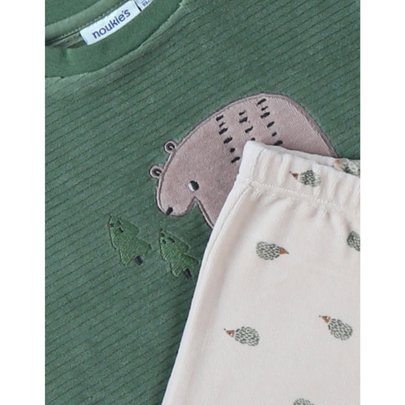 Noukie's Noukie's - Corduroy fluwelen pyjama, beer 4Y
