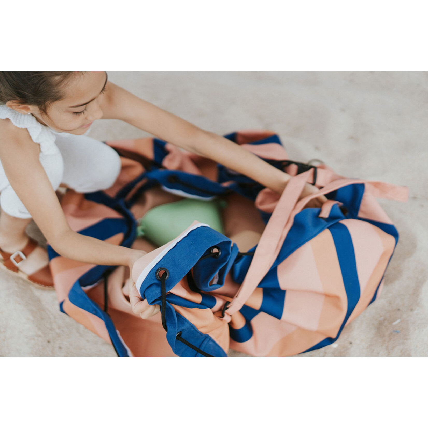 Play & Go Play & Go - Speeltapijt/Opbergzak Outdoor - Mokka Stripes