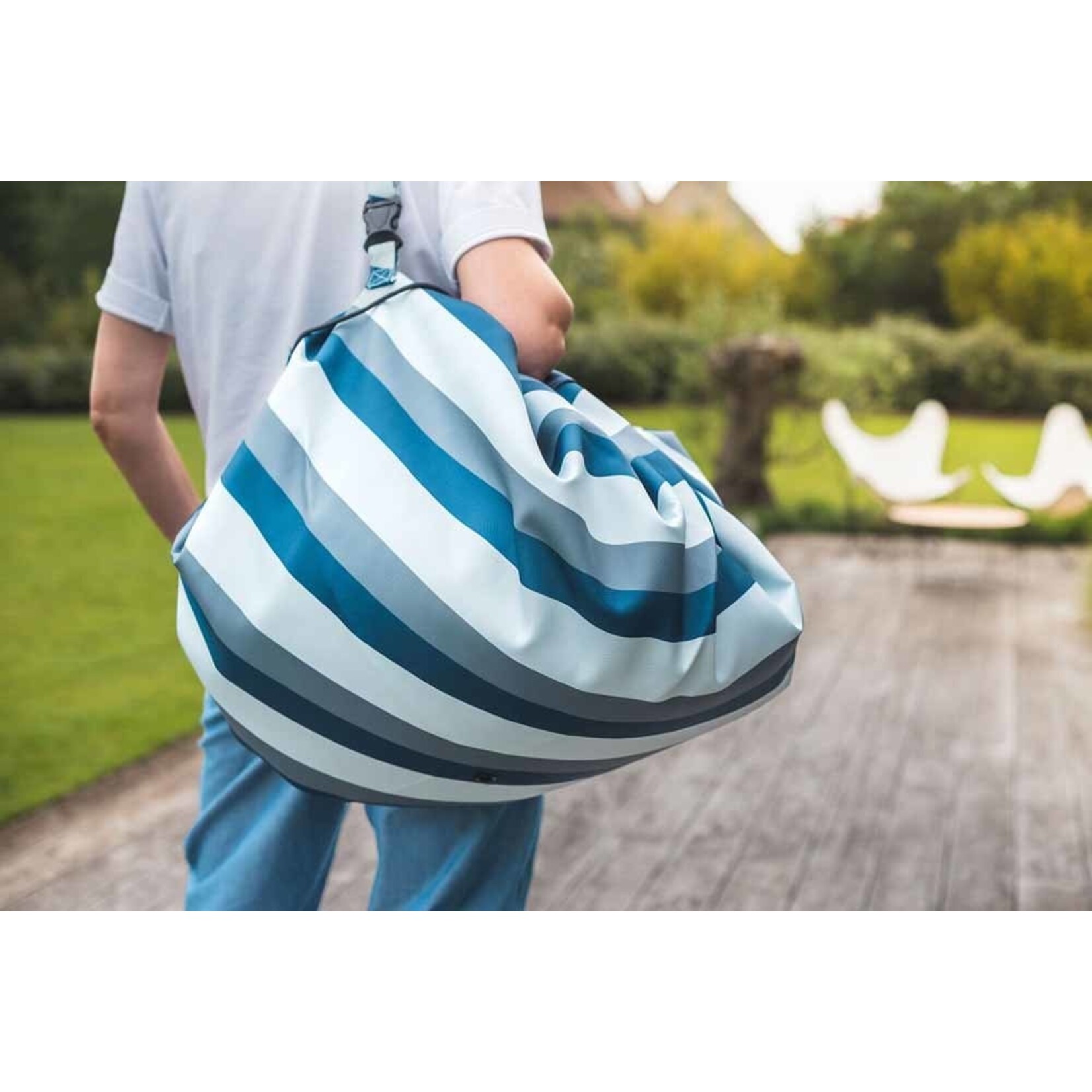 Play & Go Play & Go - Speeltapijt/Opbergzak Outdoor Blue/green stripes - 140 cm