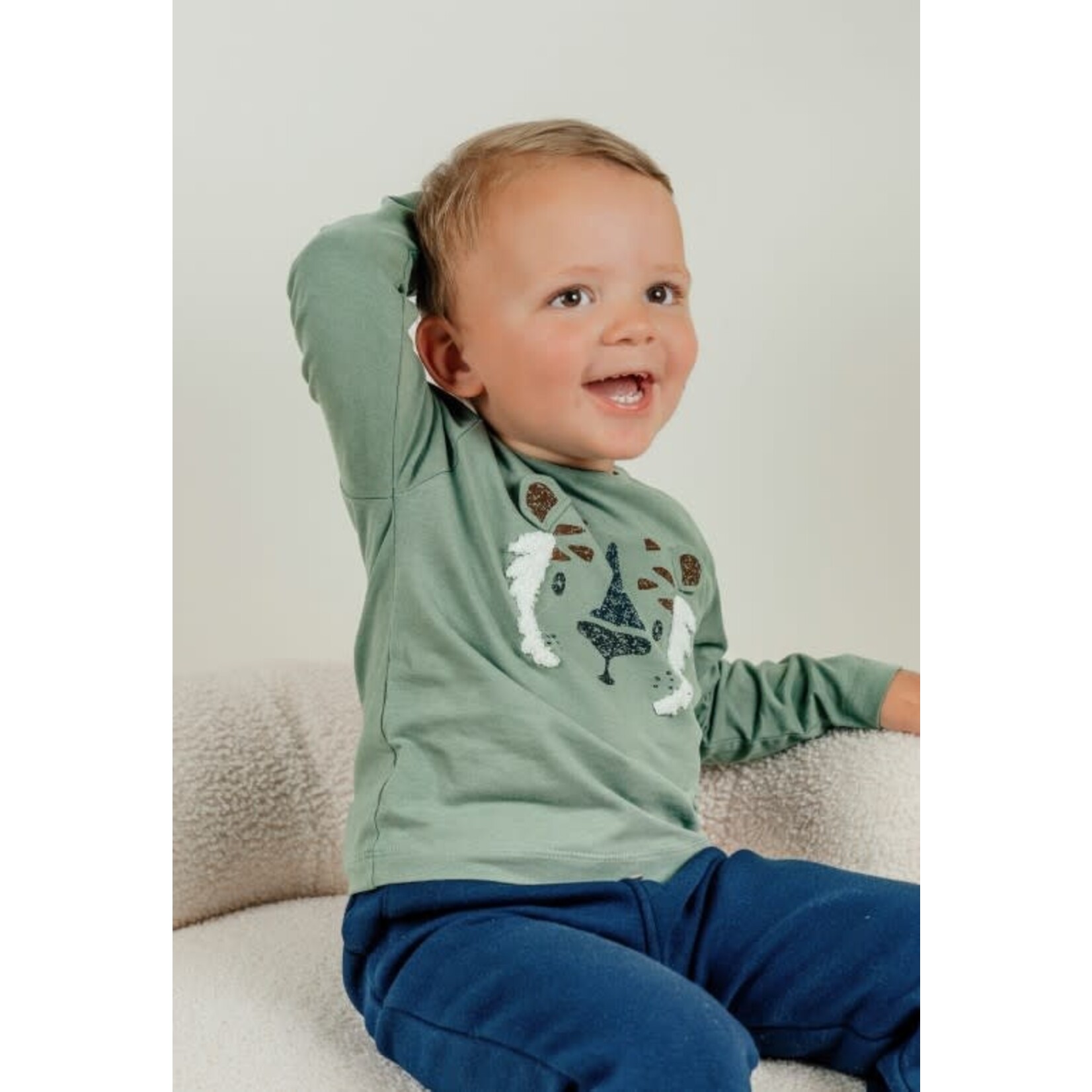 Noukie's Noukie's - Groen jersey T-shirt met lange mouwen en tijgerprint