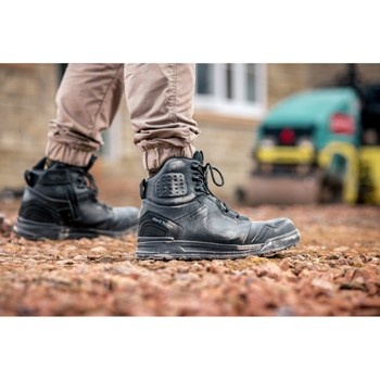 Hard Yakka 6 Inch 3056 S7S  Y60366 Hoog Zwart Werkschoen