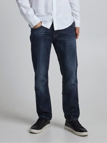 Regular Tapered Leg
