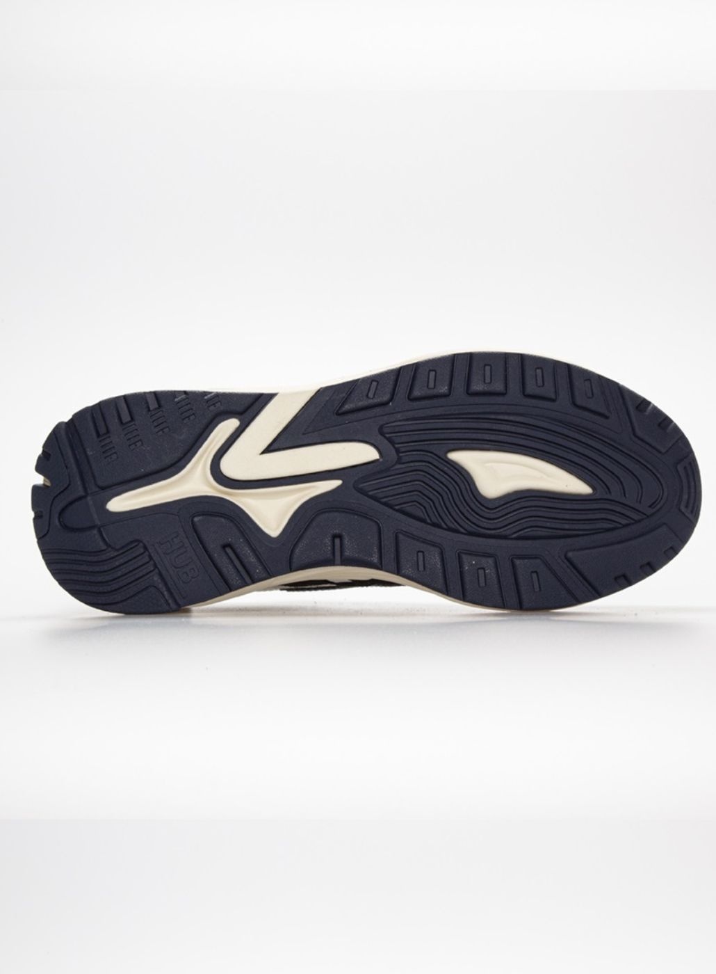 Hub Grid S48- Suede/Flat mesh