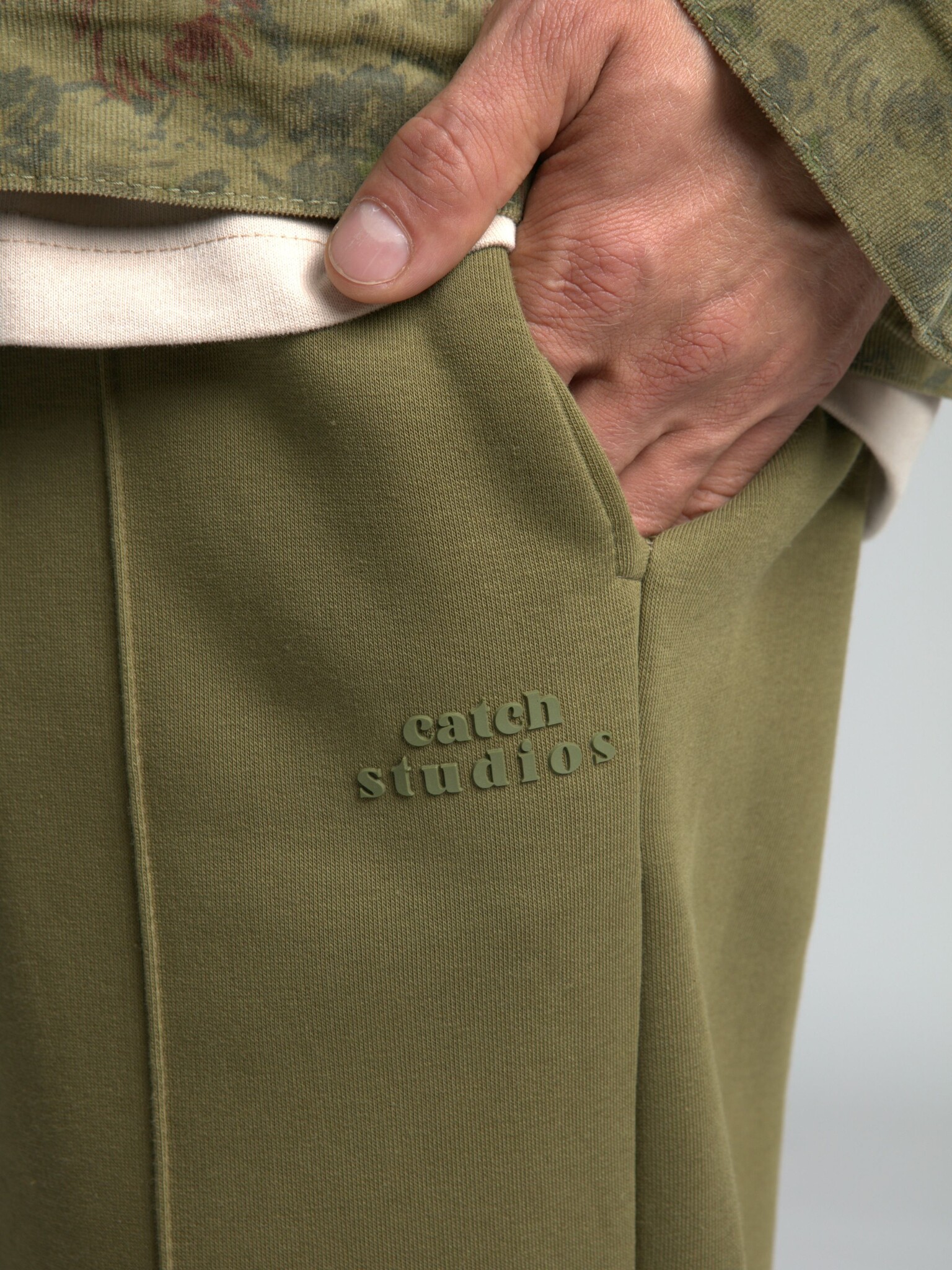 Catch Sweatpants K-559