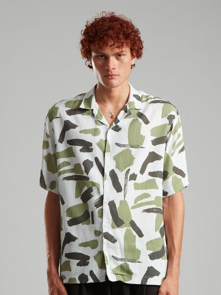 Catch Shirt 1696