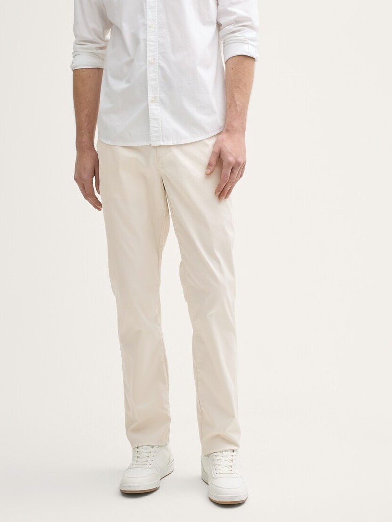Tom Tailor Regular ultra light tech chino 1044711