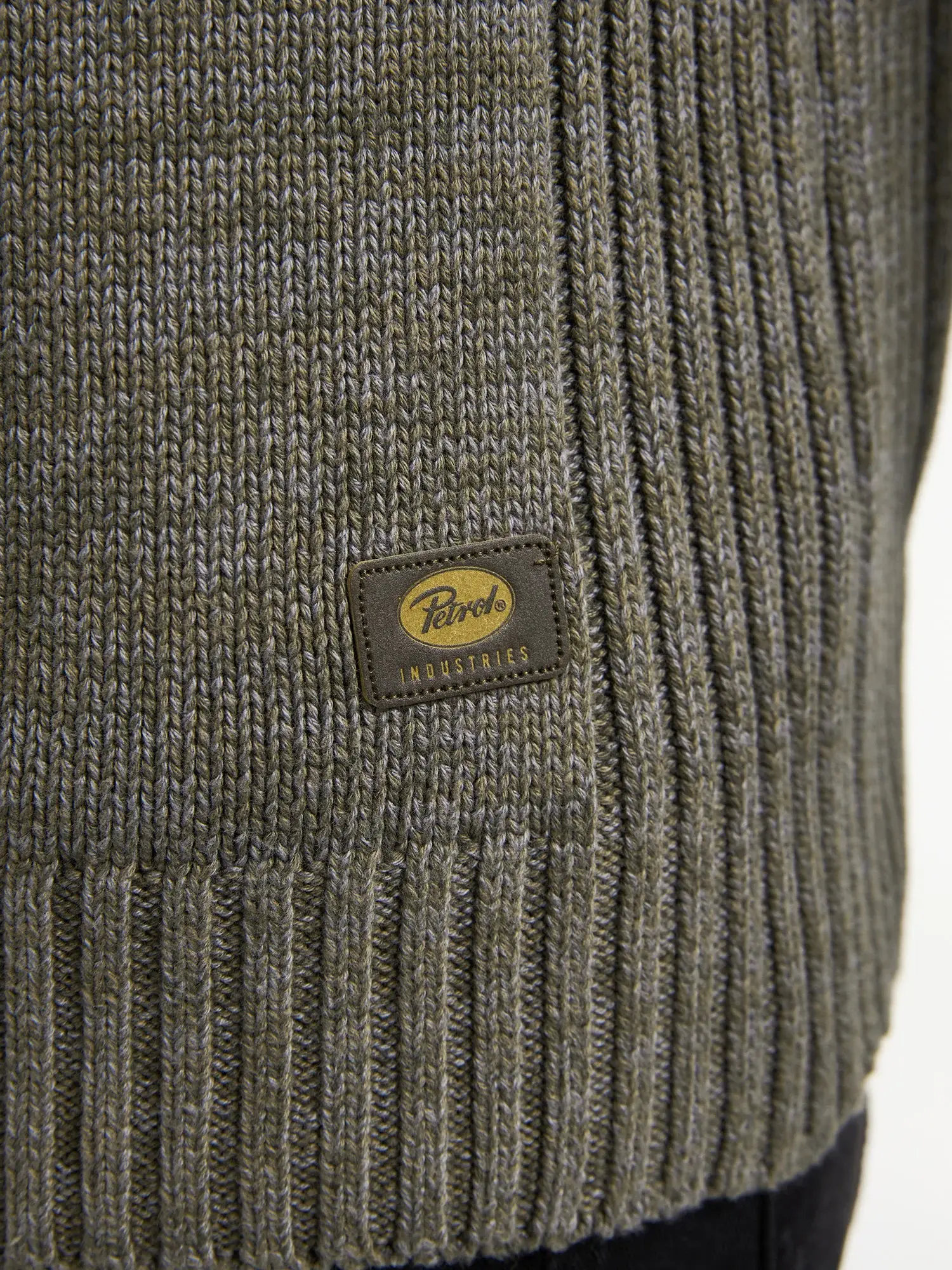 Petrol Trui M-ROS-KWC217