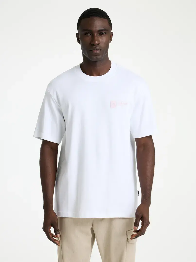 CHASIN IDO TEE