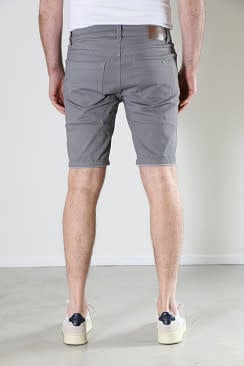 Short 0261 NYON-001