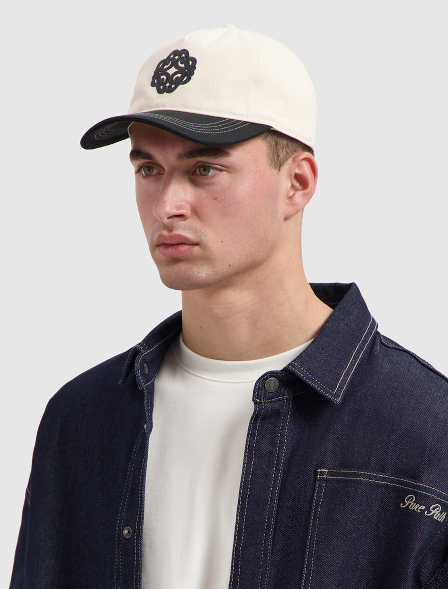 Pure Path Two Tone Emblem Cap 26010701