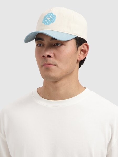 Pure Path Two Tone Emblem Cap 26010701