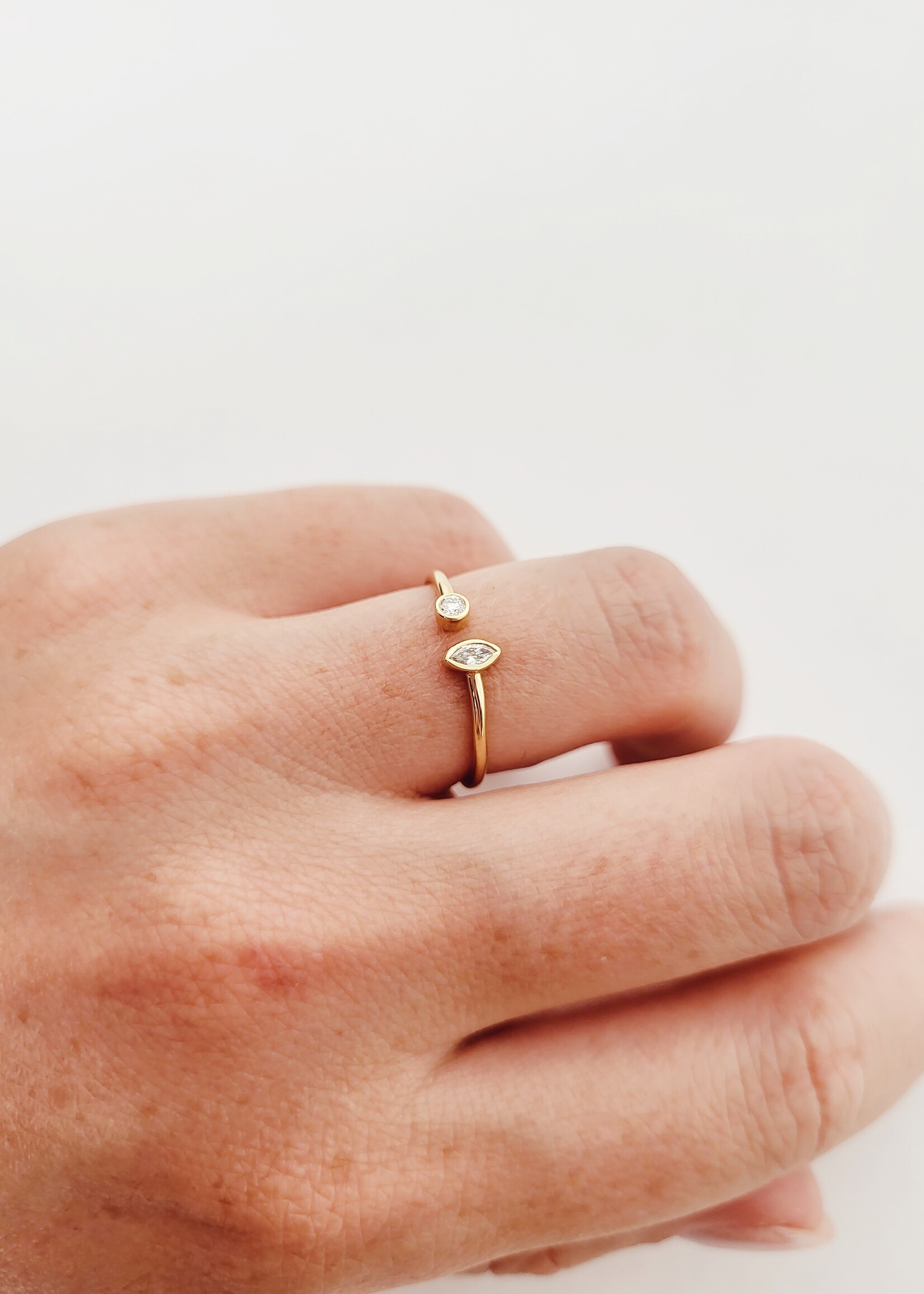 Toi et Moi ring met briljant en marquise diamant