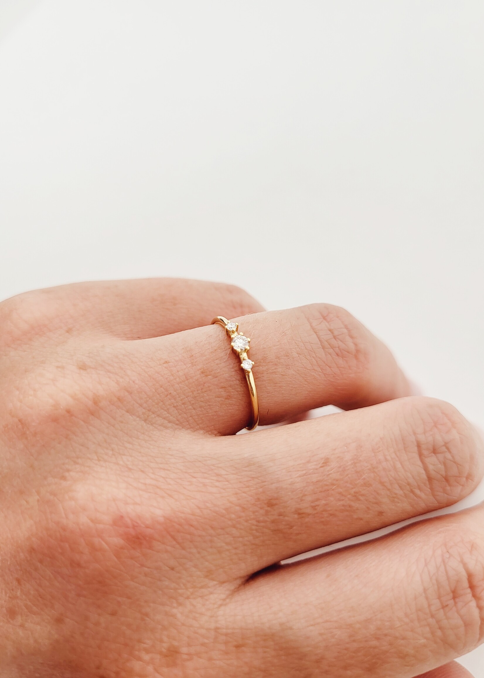 Trilogie ring met 3 diamanten