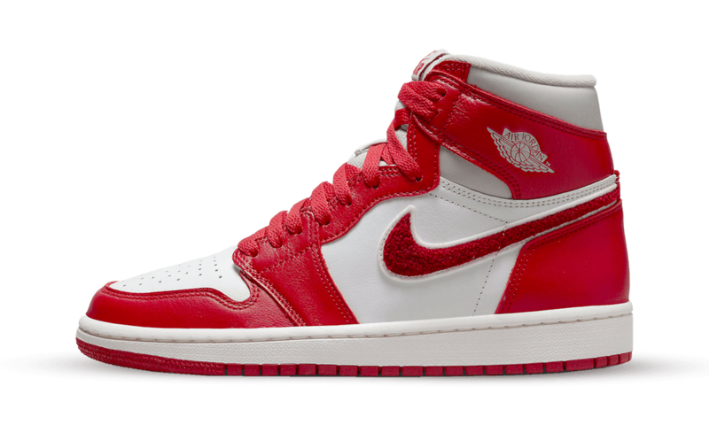 1 High OG Varsity Red - Kicks \u0026 Coffee