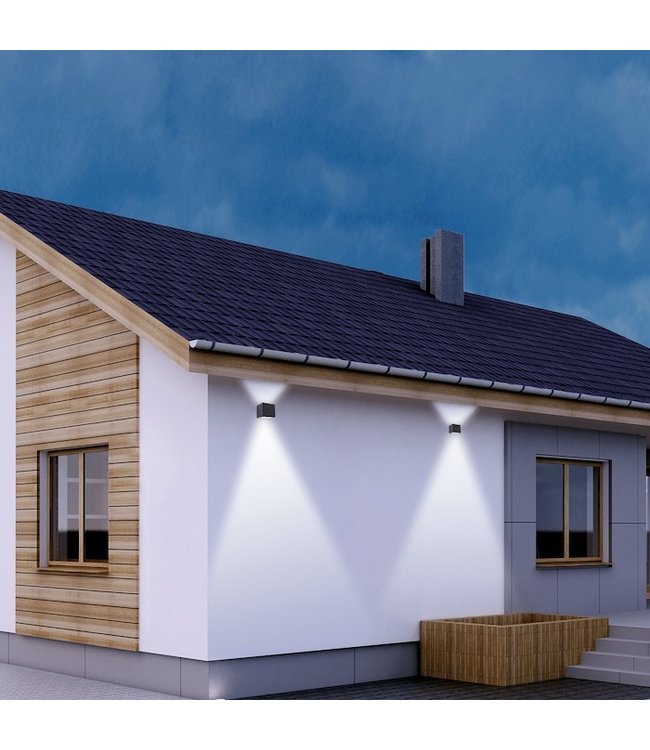 wandlamp zwart met sensor vierkant