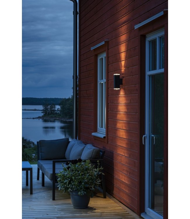 Up en down mat zwart buiten wandlamp IP44