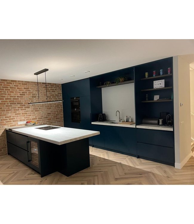 platte hanglamp 200 cm mat zwart voor boven kookeiland