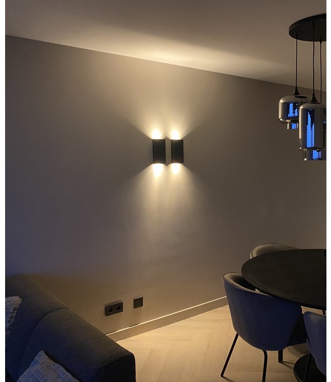 Strakke wandlamp up en down light -Antique Brass-