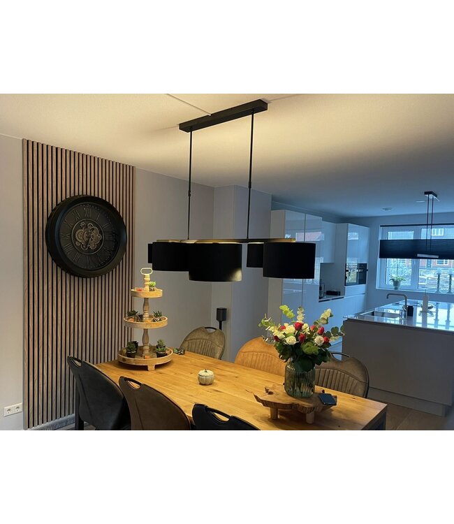 7 lichts hanglamp met verschillende maten gouden croco kappen