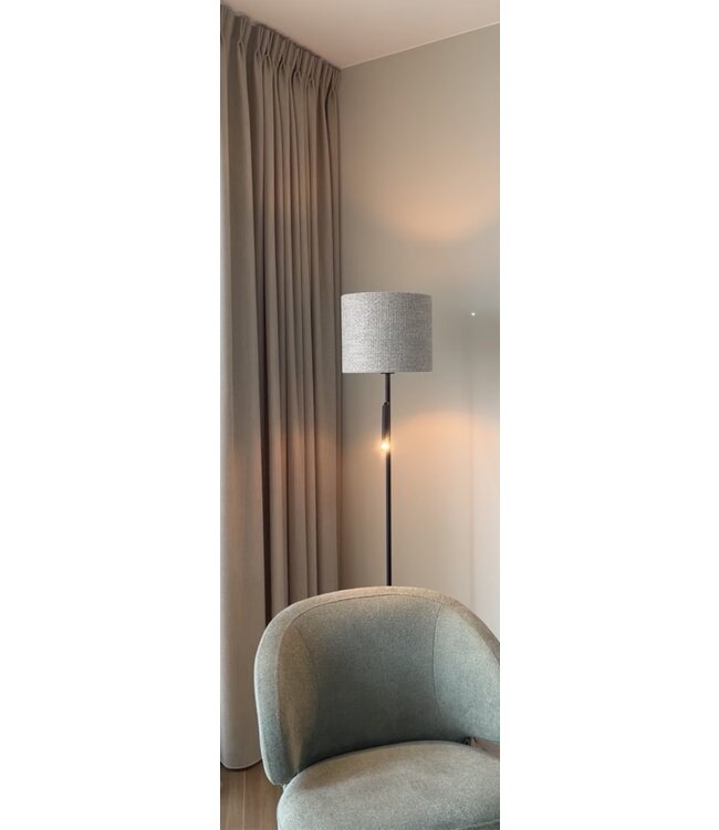 Vloerlamp met croco kap en dimbare leeslamp