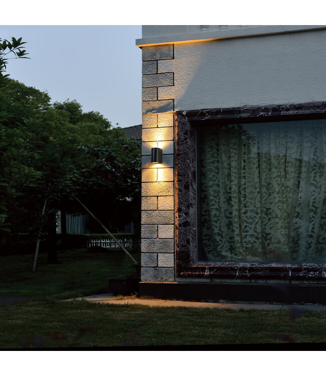 Buitenlamp Logan Zwart afgrond