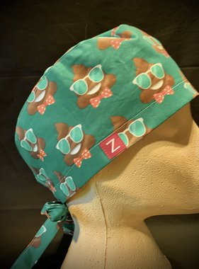 Petit caca souriant avec nœud papillon