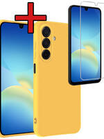 BTH BTH Samsung Galaxy A26 Hoesje Siliconen Met Screenprotector - Geel